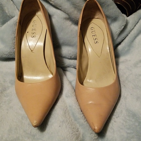 Guess Shoes - Tan heels!!